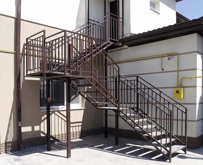 Уличные лестницы